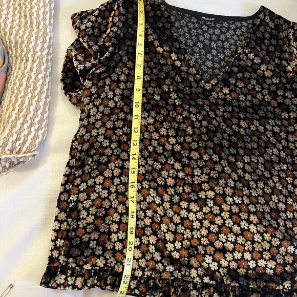 Madewell floral top - Picture 6 of 7